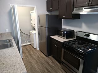 153 W 82nd St APT 1, Los Angeles, CA 90003