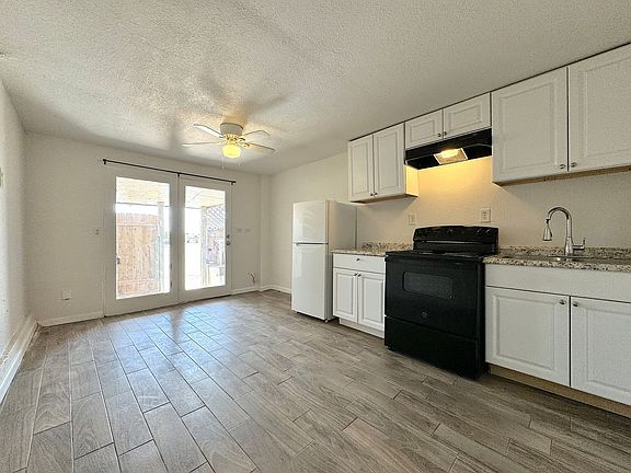4th image of 714 N Luna St Unit B