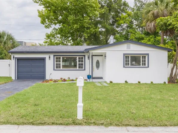 2478 Nash St, Clearwater, FL 33765