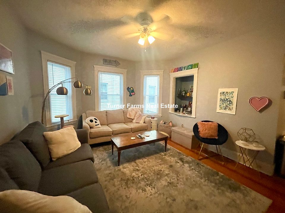 1st image of 92 Pearson Rd #1AB