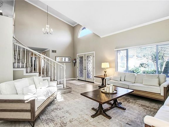 3rd image of 24261 Eagle Valley Cir