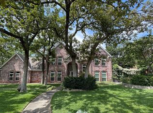 301 Saint James Dr, Edmond, OK 73034