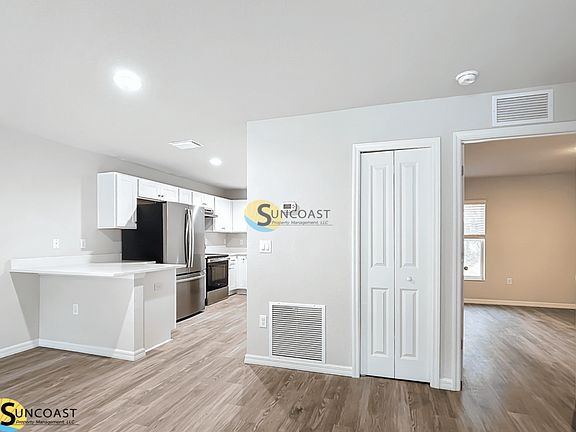4th image of 13656 SW 61st Cir #1