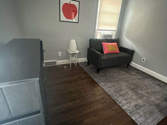 5th image of 5284 Devonshire Rd #2