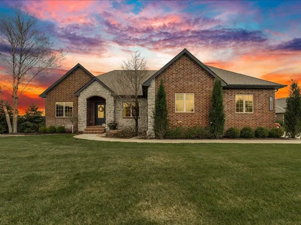 1809 E Elk Ridge Ave, Goddard, KS 67052