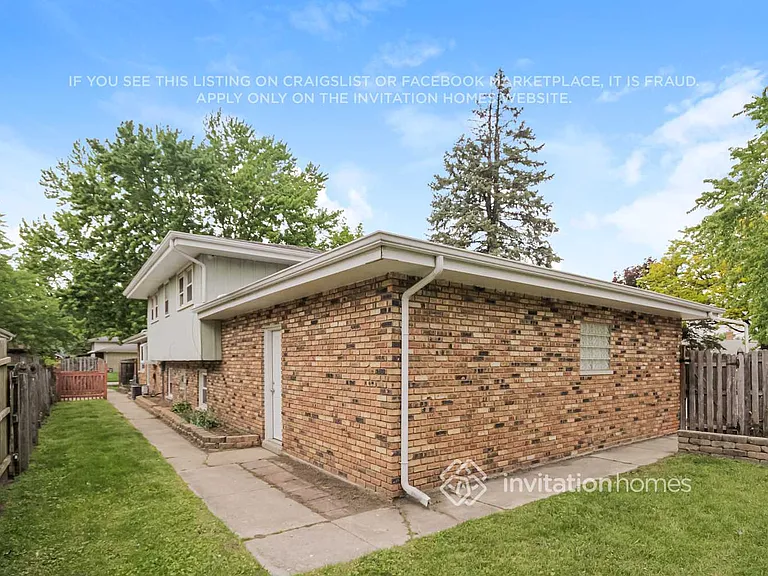 17301 Wausau Ct — Photo 18