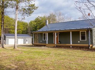 2834 Stage Coach Rd, Farmville, VA 23901