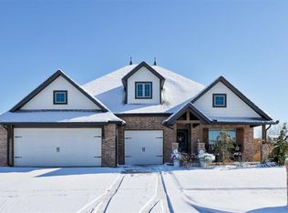 808 Seth Dr, Yukon, OK 73099