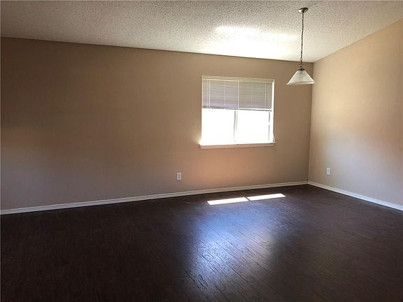 3rd image of 6949 Jericho Tree Dr