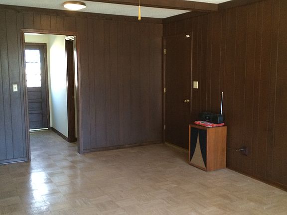 1st floor family room back