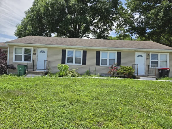 Apartment for Rent Lee's Summit, 807 SW 6th St, Lees Summit, MO 64081