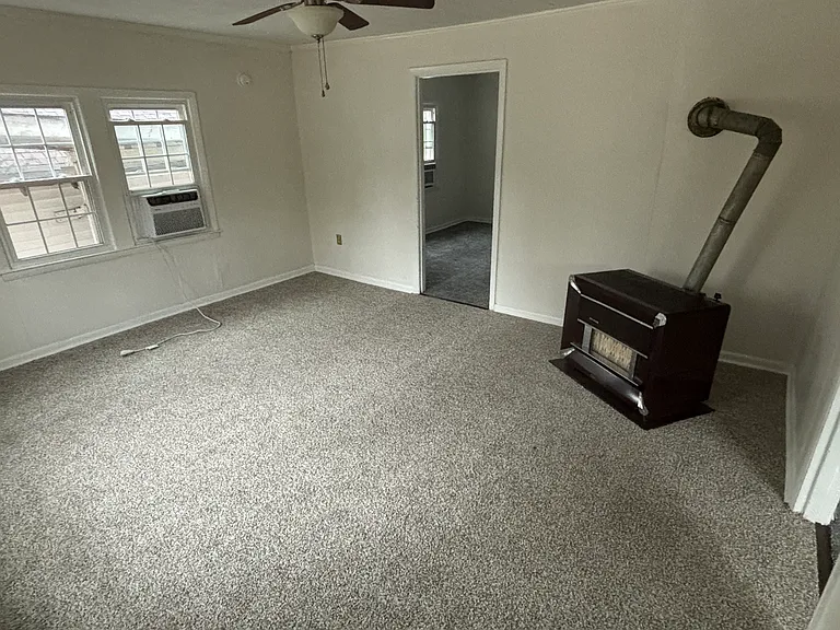 1230 Pleasant Grove Rd — Photo 13