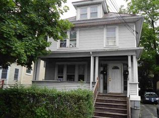 87 Smith St, Poughkeepsie, NY 12601