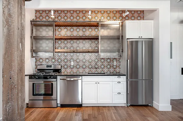 Rented by Compass | media 18