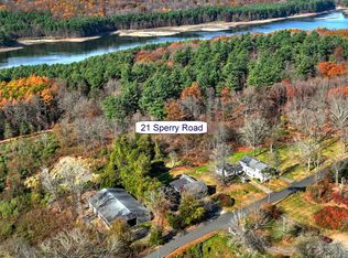 21 Sperry Rd, Bethany, CT 06524