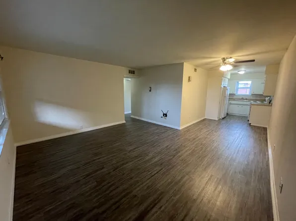 926 E Walnut St #12, Springfield, MO 65806