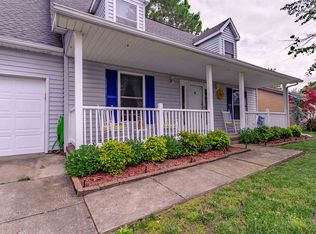 1726 Bonnie View Dr, Evansville, IN 47715