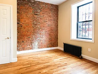 Rented by MADEHOME