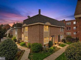 1306 Chetworth Ct, Alexandria, VA