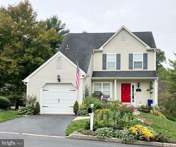 16 Kingfisher Ln, Downingtown, PA, 19335