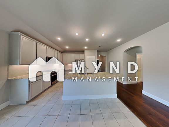 5th image of 2902 Teak Dr