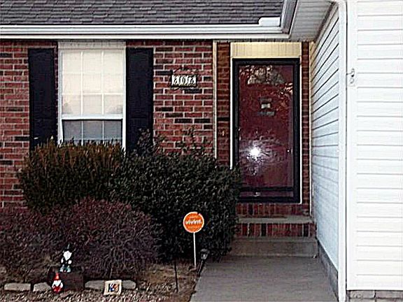 4th image of 808 Cypress Dr