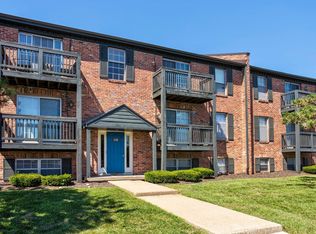 Lenexa Crossing Apartments, Lenexa, KS 66215