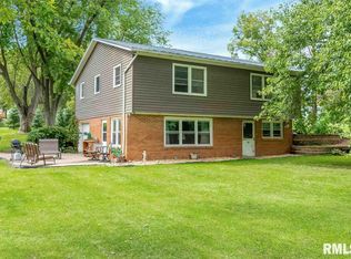 510 4th St, Princeton, IA 52768