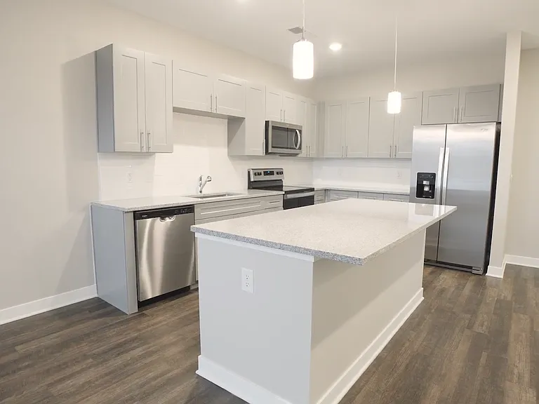 Founders Pointe Apartments — Photo 35