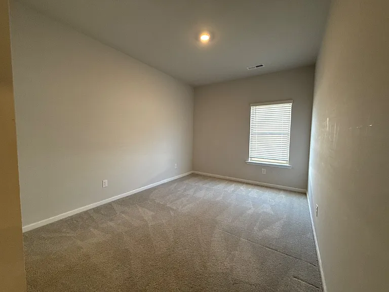 280 Shangrila Way — Photo 19