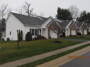 414 Collinswood Dr, Staunton, VA 24401