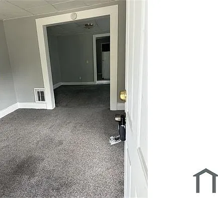 144 Rohr St — Photo 18