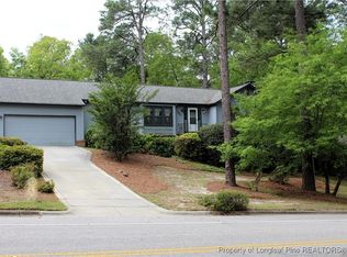 541 Hilliard Dr, Fayetteville, NC 28311