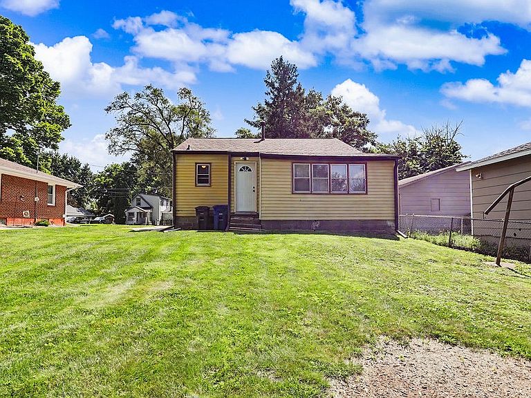 Listing photo 4