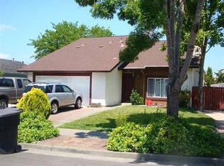 2431 Santa Cruz Ct, Santa Rosa, CA 95401