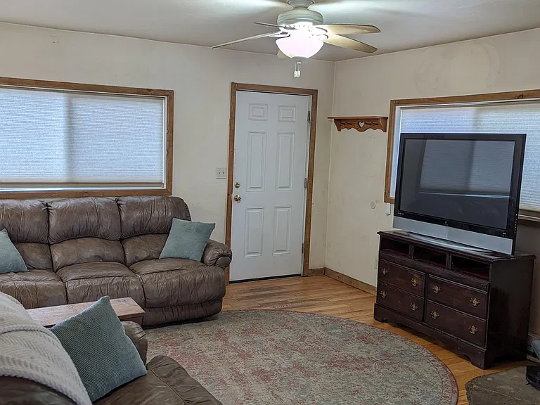34 S Maple Ave — Photo 5