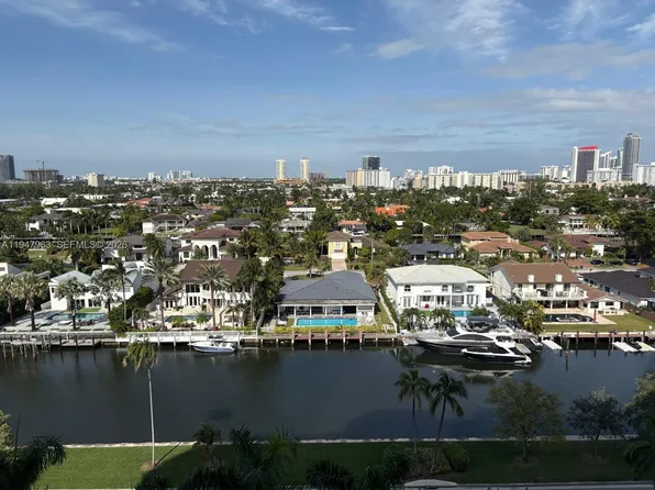 3600 Yacht Club Dr, Aventura, FL