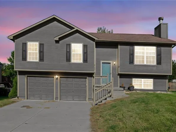 9120 NE 115th Ter, Kansas City, MO 64157