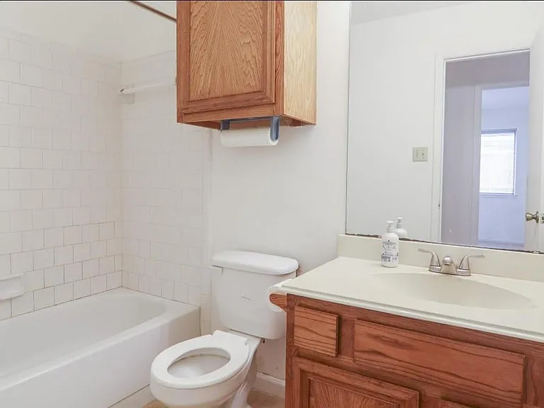 10802 Sashay Dr — Photo 11