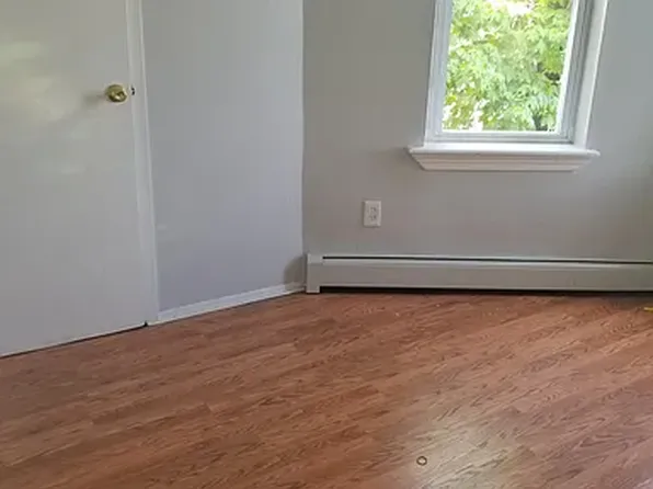 572 Springfield Ave, Newark, NJ