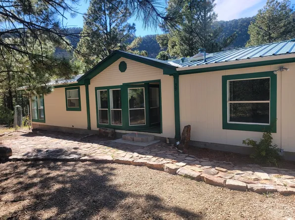 39 NW Pine Crest Dr, Pecos, NM 87552