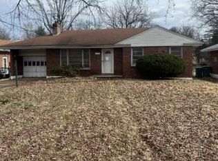 9250 Astoria Dr, Saint Louis, MO 63137