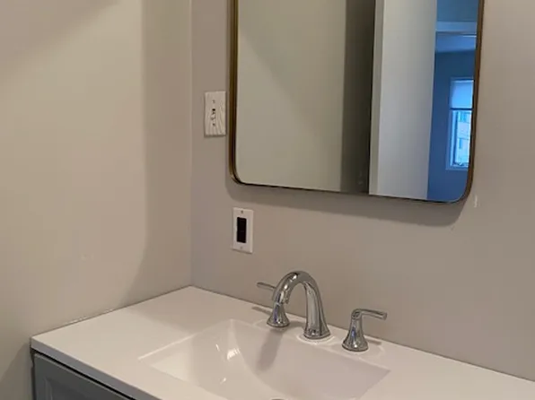 233 Myrtle Avenue image 20 of 34