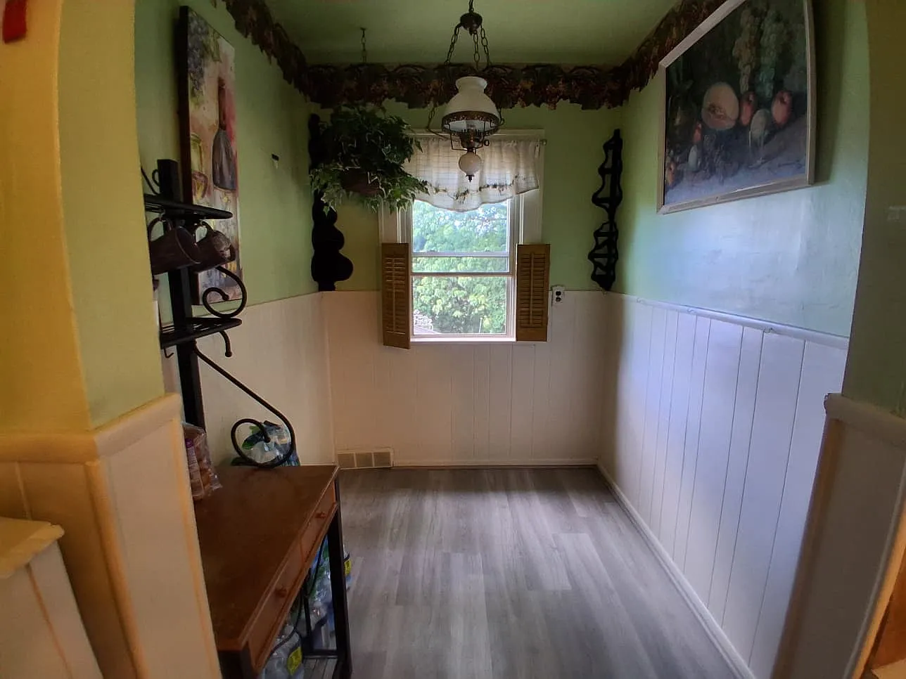 4 bed, 6011 sqft, $1,500 — Photo 4