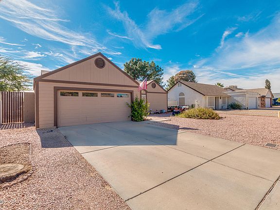 2nd image of 5545 W Garden Dr