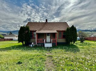 515 Rutland Rd N, Kelowna, BC V1X 3B5