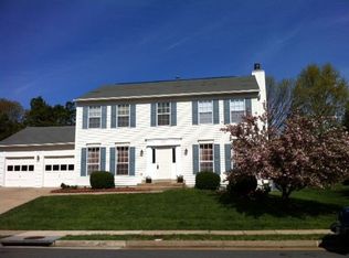 1510 Meadow Chase Dr, Herndon, VA 20170