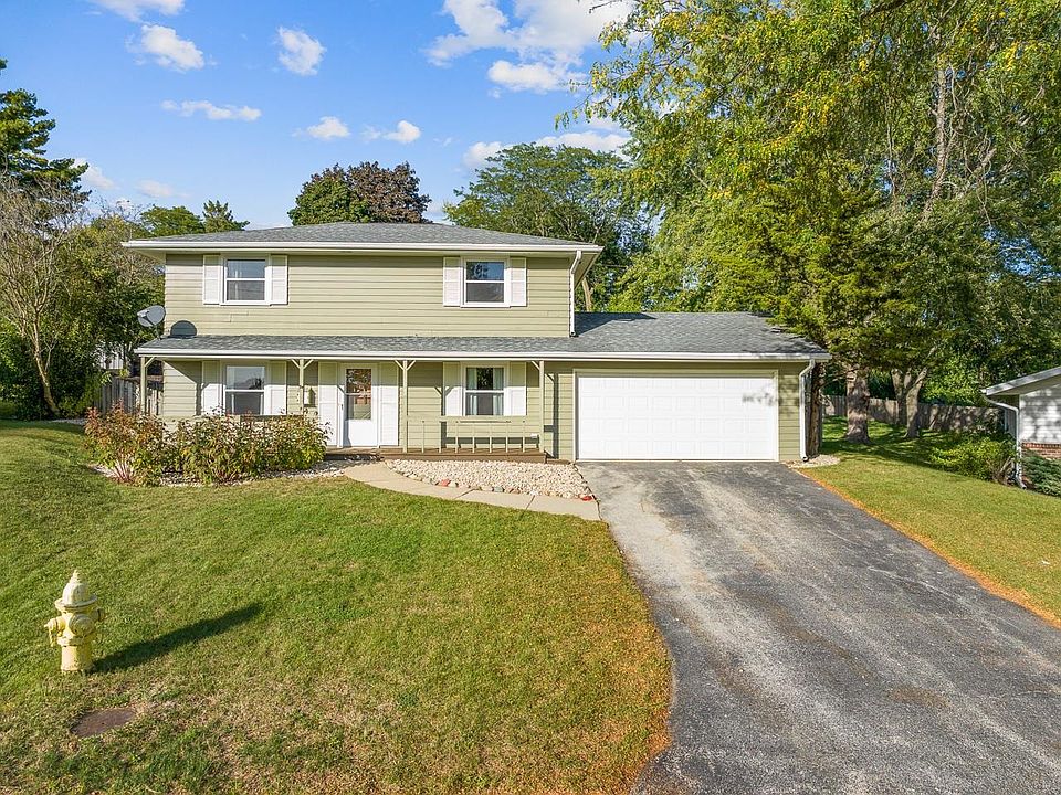 1st image of 3708 Thornwood Dr