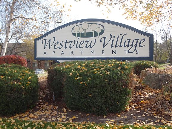 4th image of 521 Westview Dr #204B
