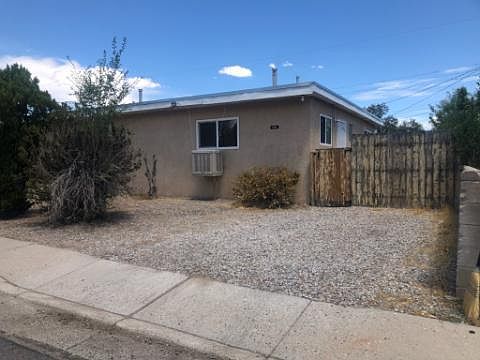 1st image of 246 Estancia Dr NW